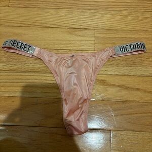 VS shine strap thong